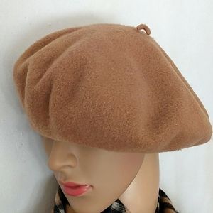 TAN BEANIE BERET BETMAR WOOL